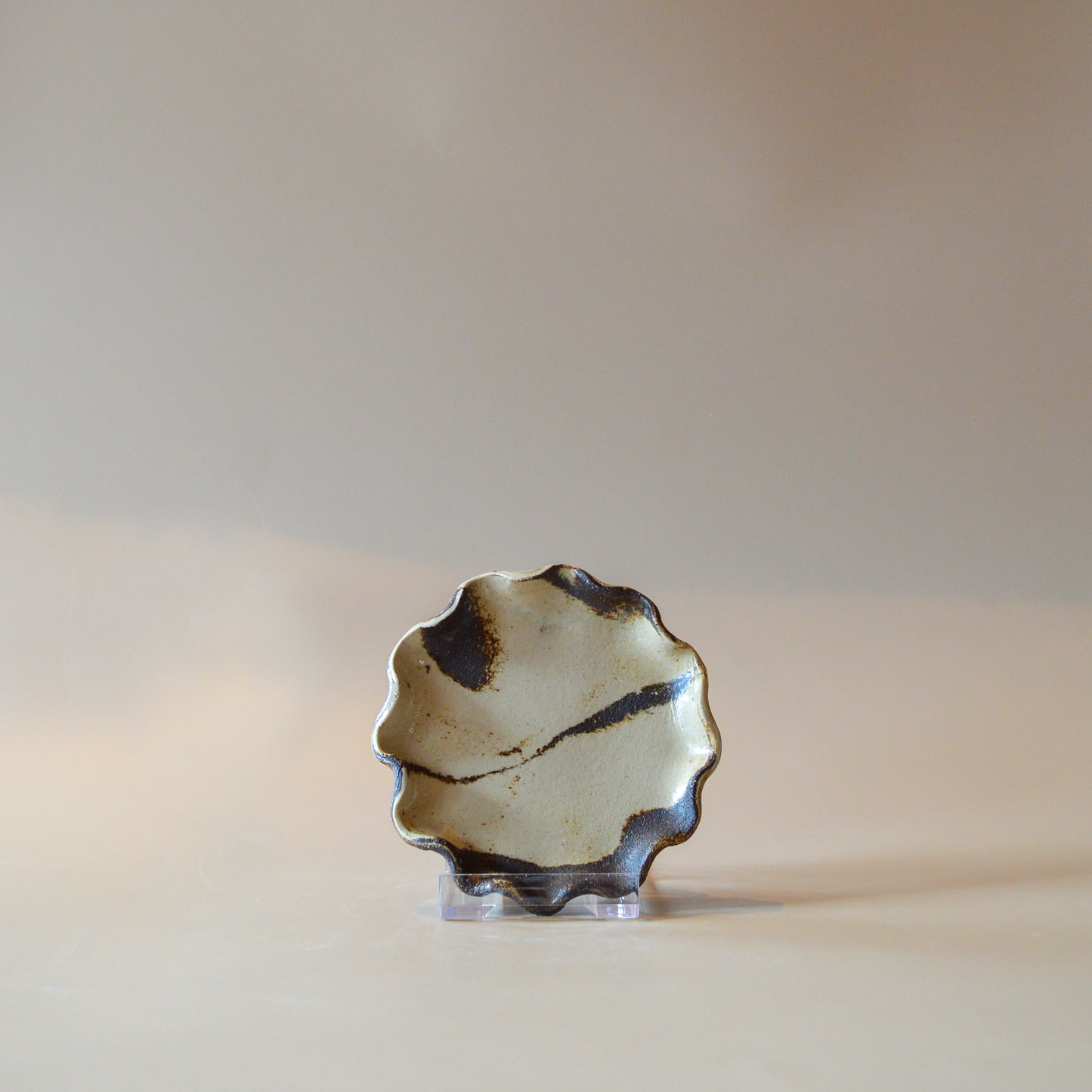 Mini Ruffle Plate
